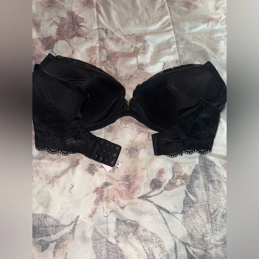 Victoria Secret Bra